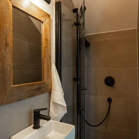 Haus-an-der-mole-wohnung-l Appartement *